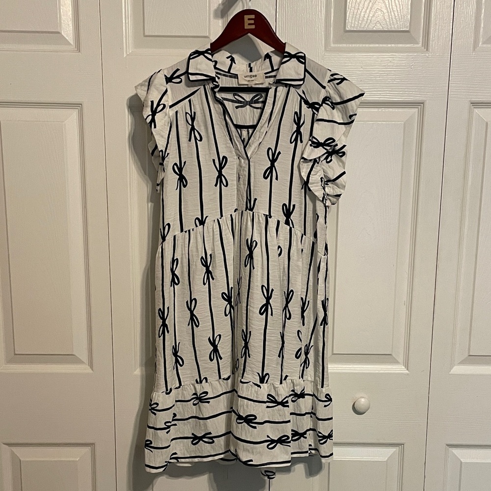 Boutique Navy and White Bow Print Mini Dress